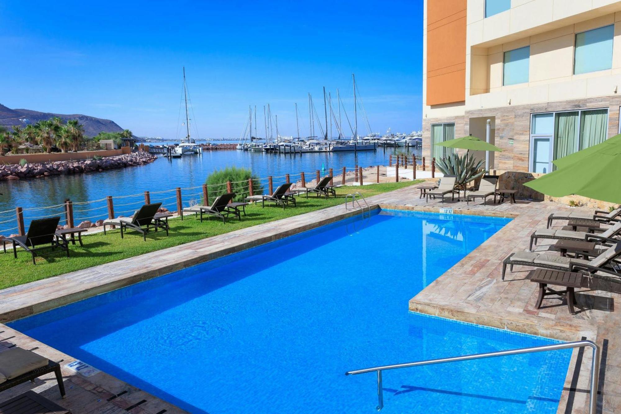 Courtyard By Marriott La Paz Baja California Sur Hotel Buitenkant foto